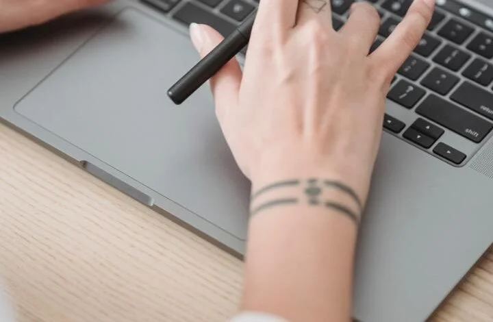 تطبيق تعلّم مبادئ وأساسيات اللغة الألمانية